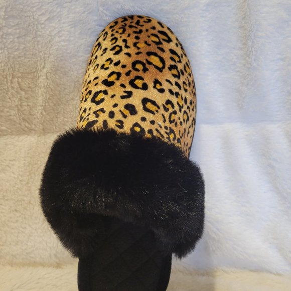 Women's Totes Toasties Memory Foam Animal Print Slippers Large 8-9 - Picture 3 of 4
